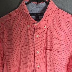 Tommy Hilfiger Men's Coral Button Down Shirt NEW NO TAGES